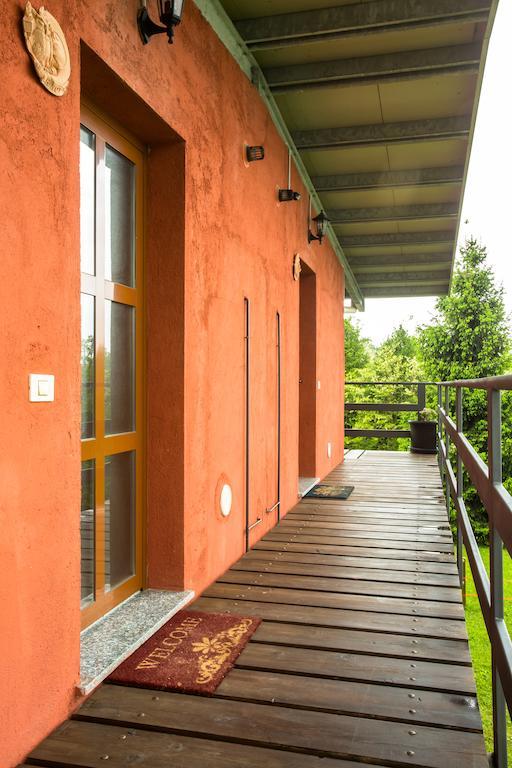 Agriturismo Jesson Rosamund كانتو المظهر الخارجي الصورة